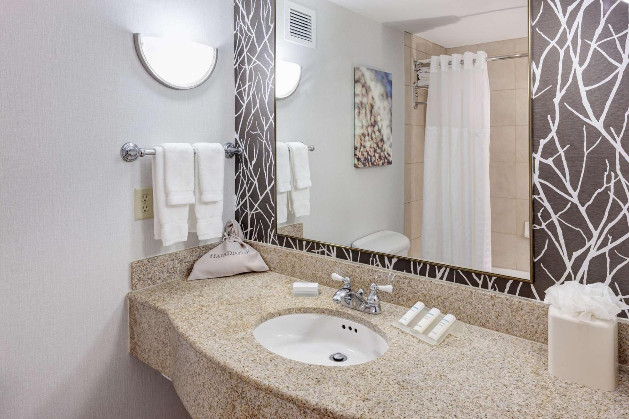 Hilton Garden Inn Фриско Екстериор снимка