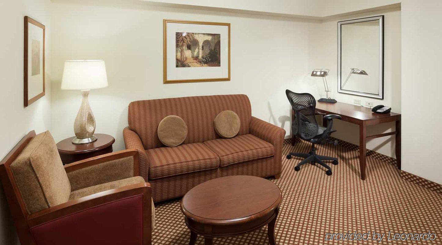 Hilton Garden Inn Фриско Екстериор снимка
